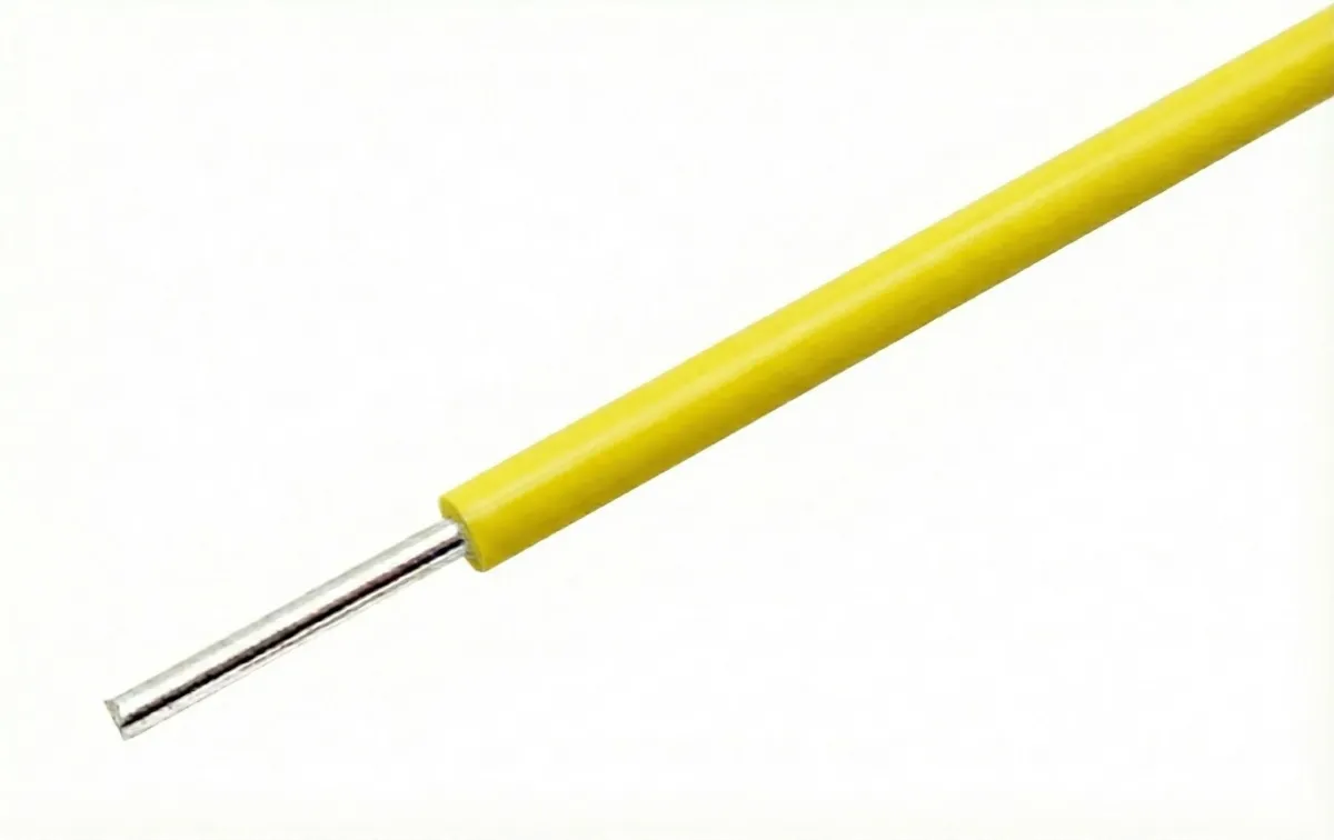 Żółty przewód z rdzeniem litym 22AWG do breadboardów na metr
