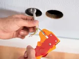 Automatisk knip- og afisoleretang – 2