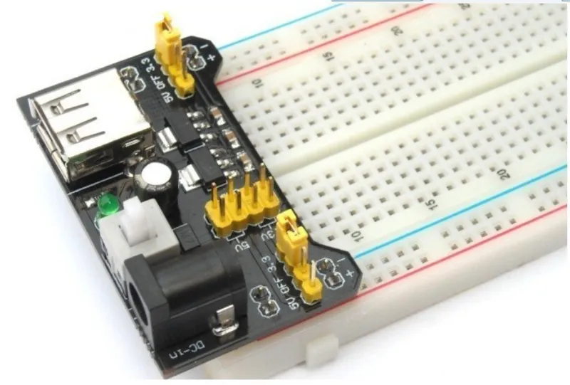 Convertitore di alimentazione breadboard a 3.3v e 5v